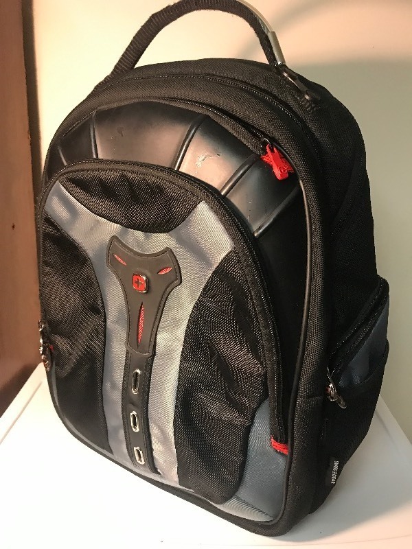 lot 42 image: Nice Swiss Army backpack as pictured great for travel