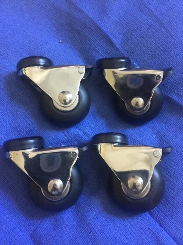 lot 6861 image: For new bolt on swivel casters 2 inch with br...