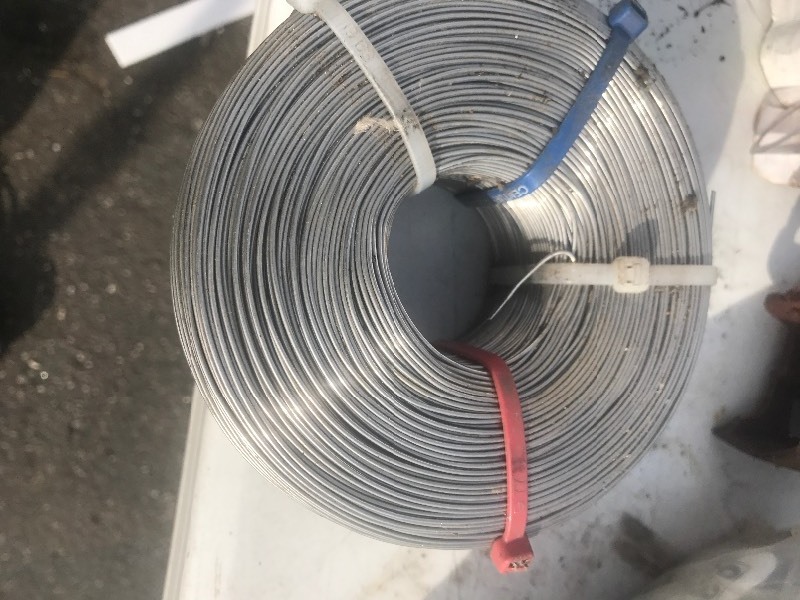 lot 98 image: Roll of stainless steel wire
