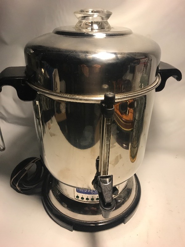 lot 182 image: Large banquet style coffee maker great for family reunions banquets very nice condition