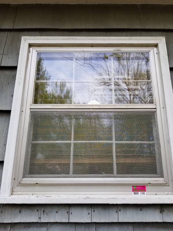 lot 1598 image: Storm Window