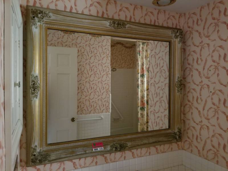 lot 1658 image: Decorative Mirror