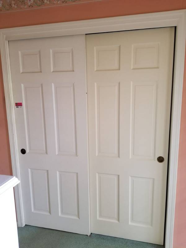 lot 1672 image: Closet Doors and Shelving