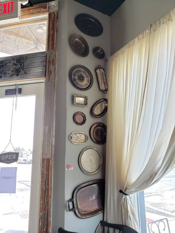 lot 2 image: Various Silver Plates and Dishes used for Decoration