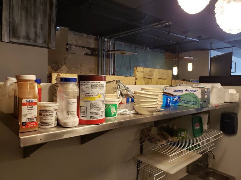 lot 29 image: Stainless Steel Shelf with Contents.