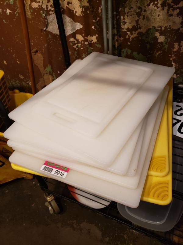 lot 46 image: (9) Cutting Boards