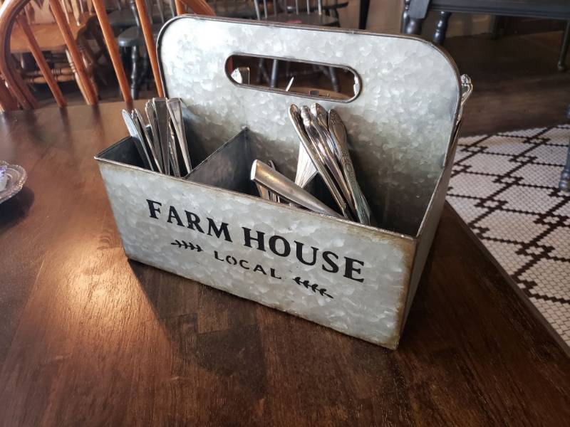 lot 70 image: Metal Silverware with Vintage Carrier.