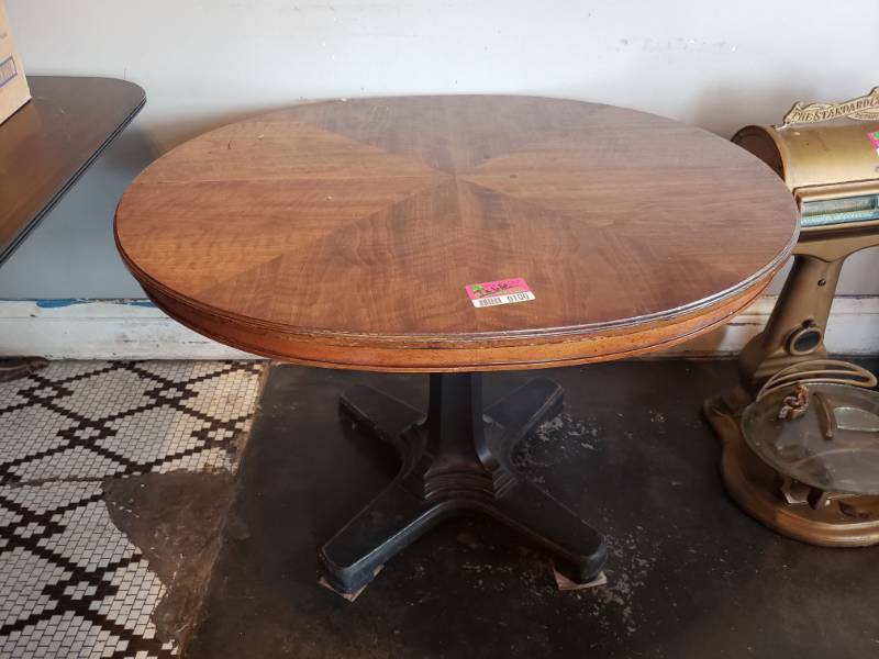 lot 100 image: Vintage Wooden Table