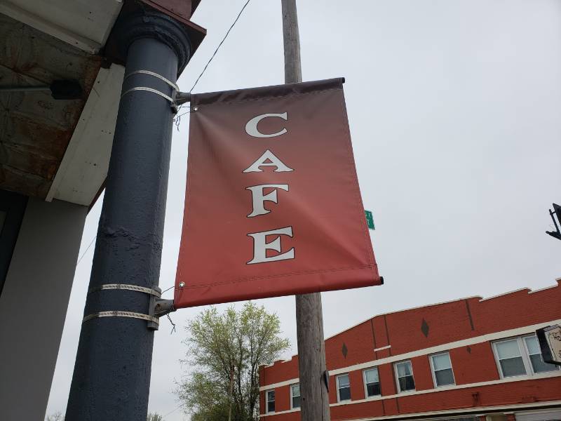 lot 9106 image: Outdoor cafe banner