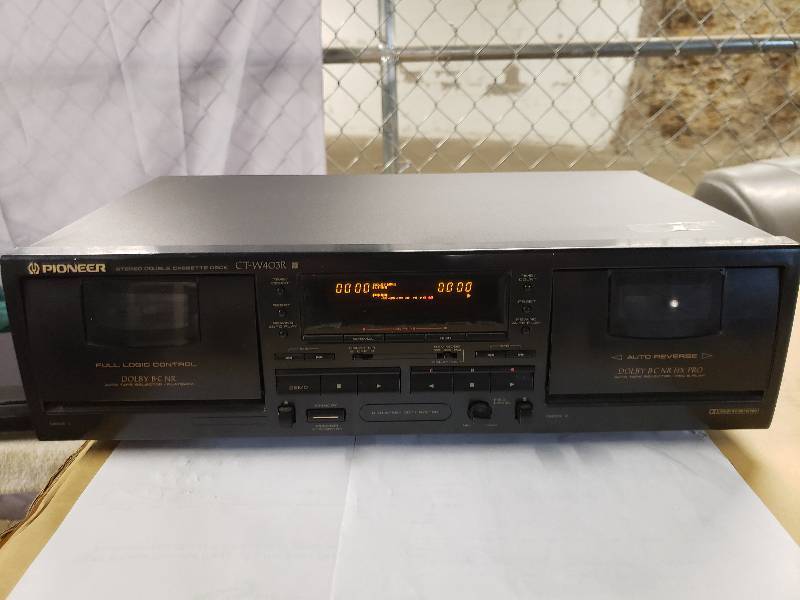 lot 10253 image: Pioneer double cassette player