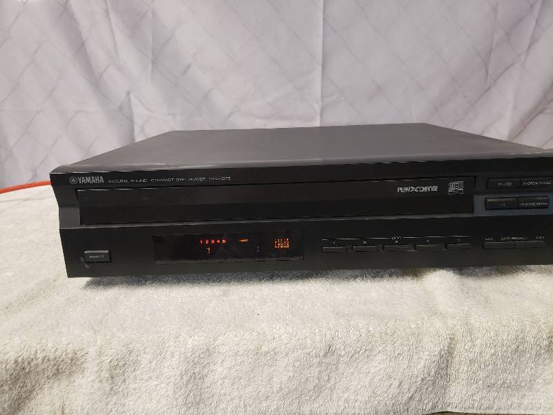 lot 10278 image: Yamaha CD PLayer