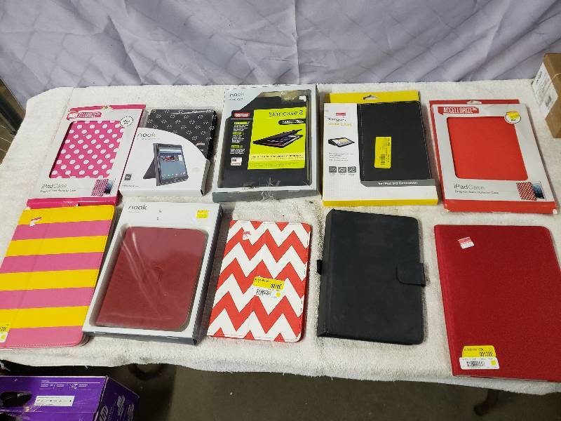 lot 10301 image: Nook, iPad, and More Cases and Covers