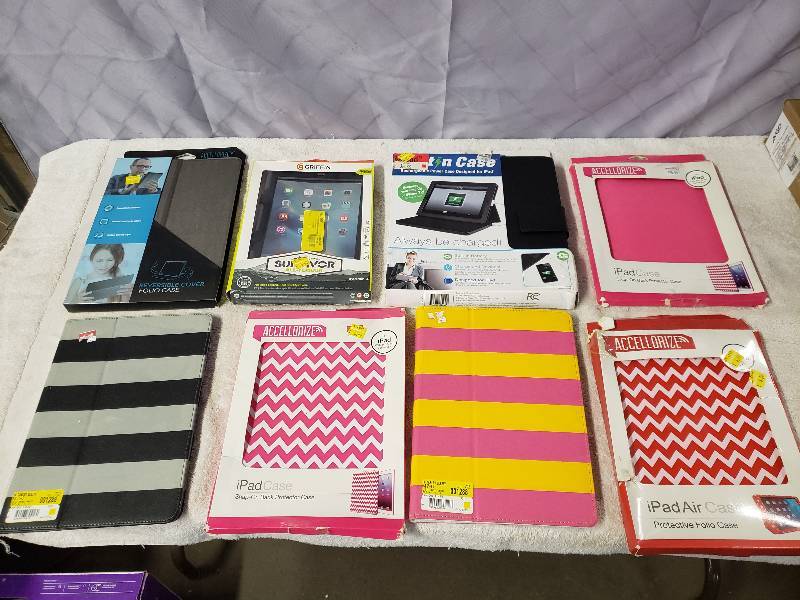lot 10302 image: Nook, iPad, and More Cases and Covers