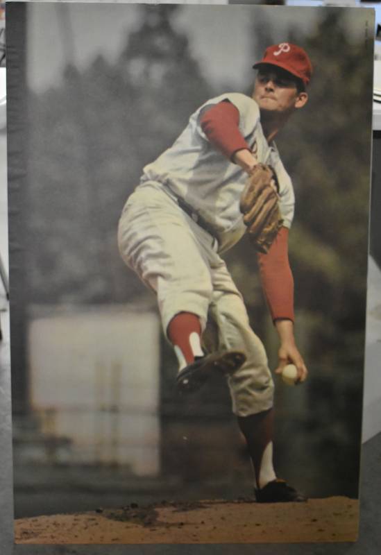 lot 1026 image: Original Vintage 1968 Sports Illustrated Chris Short Philadelphia Phillies Full Sized Poster 24 in x 36 in - Dry Mounted on Foam Board Ready for Framing