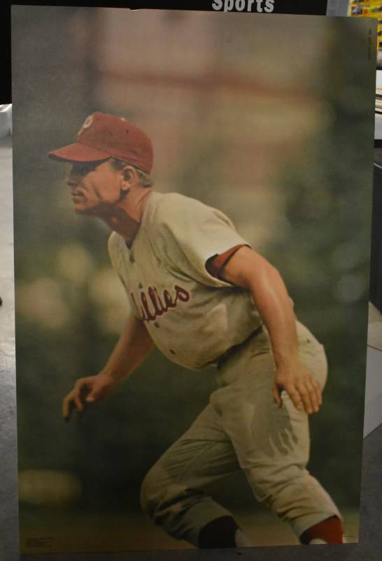 lot 1029B image: Original Vintage 1968 Sports Illustrated Johnny Callison Philadelphia Phillies Full Sized Poster 24 in x 36 in - Dry Mounted on Foam Board Ready for Framing