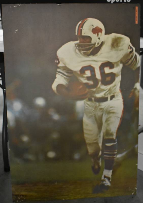 OJ Simpson - Buffalo Bills  Nfl football pictures, Nfl football players,  Vintage football