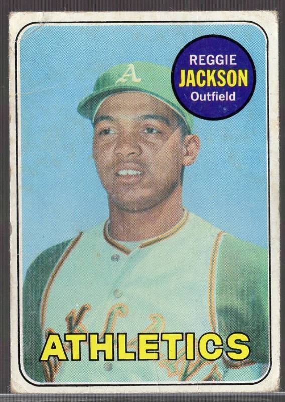lot 1203 image: 1969 Topps Reggie Jackson #260 Vintage Rookie Baseball Card