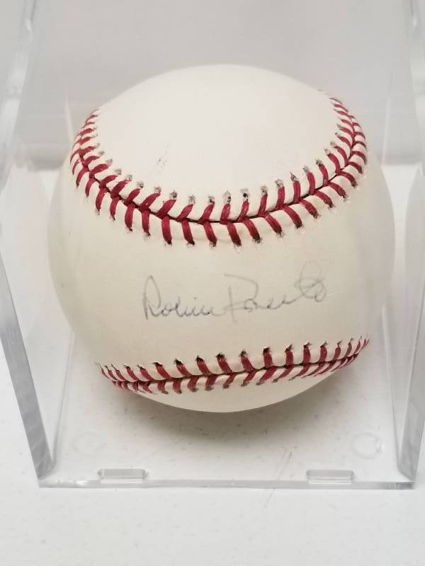 lot 1222 image: Robin Roberts Autographed Rawlings Official National League Baseball w COA