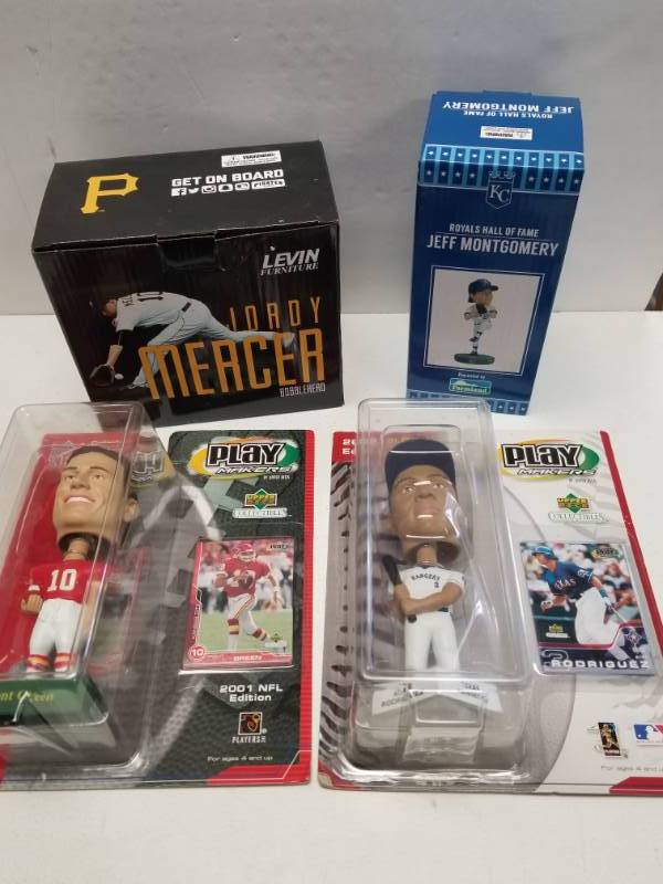lot 1372 image: Bobblehead Lot of 4 w Trent Green A-rod & Jeff Montgomery New