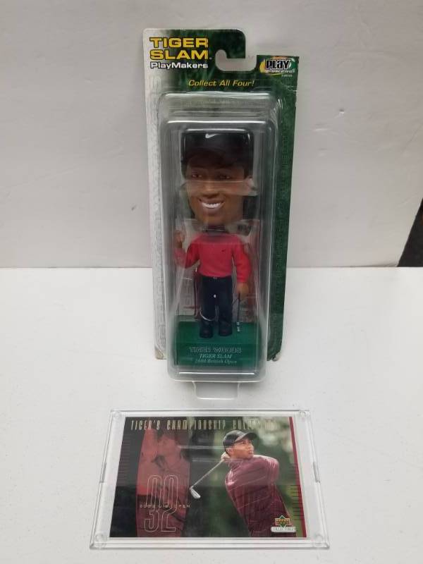 lot 1363 image: 2002 Upper Deck Limited Edition Tiger Woods 5x8 PGA Golf Card 3000 & Bobblehead