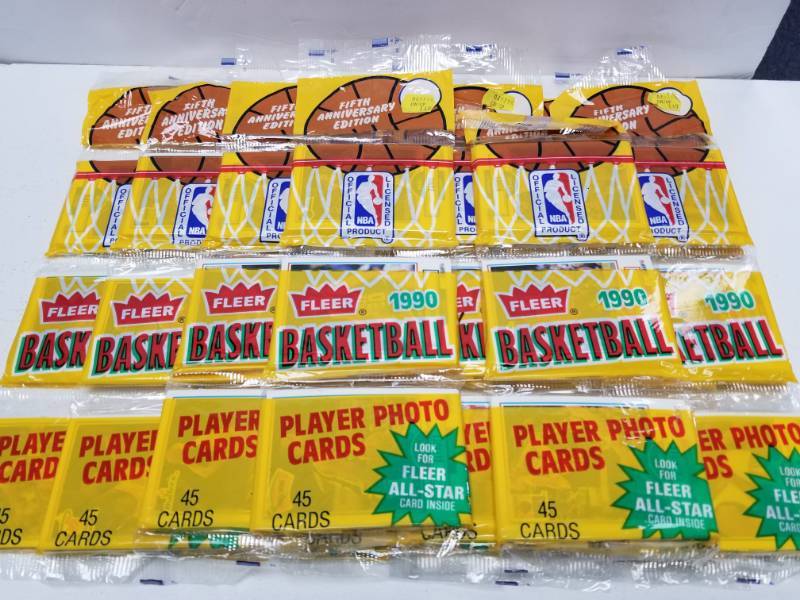 lot 1318 image: 1990 Fleer Basketball Rack Pack Lot of 11 w 45 Cards Each Michael Jordan