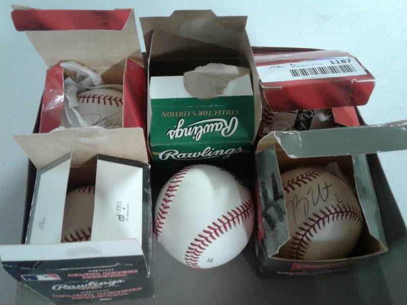 lot 1048 image: Lot of Six Official Major League Baseballs Signed by Major League Players - Mike Zunino, Mark Loretta, Travis Hafner, Brandon Wood, 2 Unknown