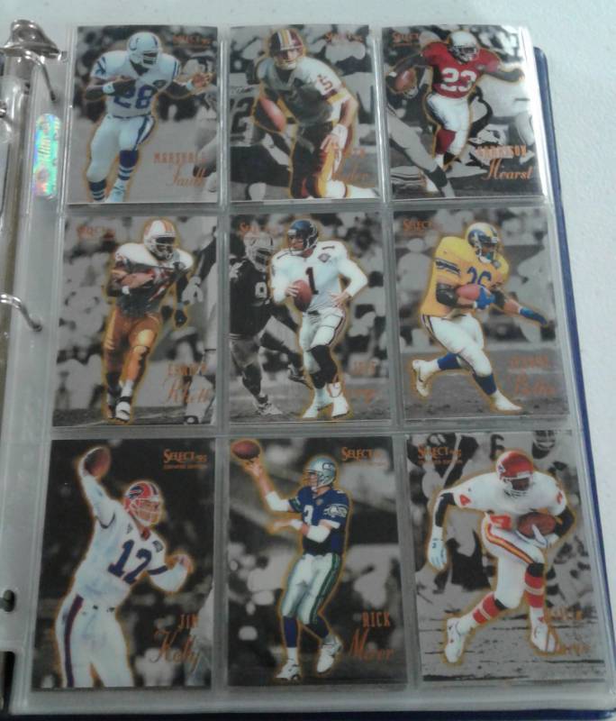 lot 1055 image: Complete 1995 Select Certified Football Trading Card Set #1-135 with Rookies of Terrell Davis, Curtis Martin, and More