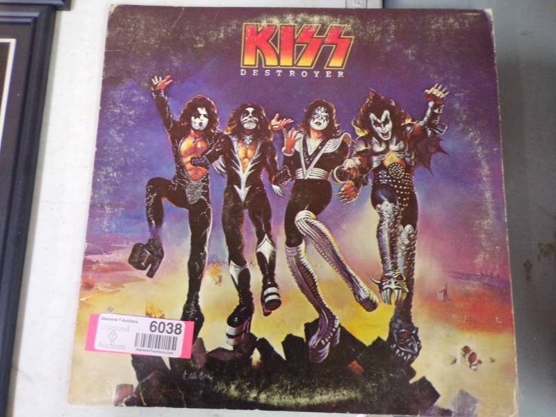 lot 6038 image: KISS RECORD ALBUM