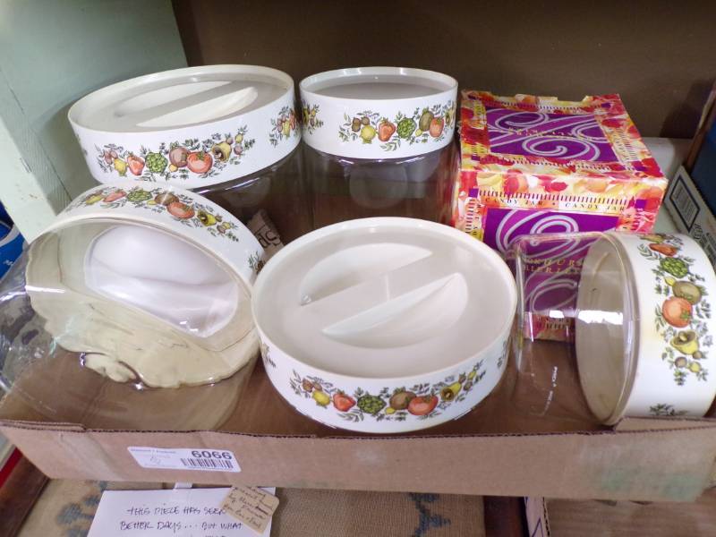 lot 6066 image: CANISTER SET