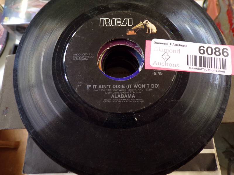 lot 6086 image: MIXED 45 RPM RECORDS