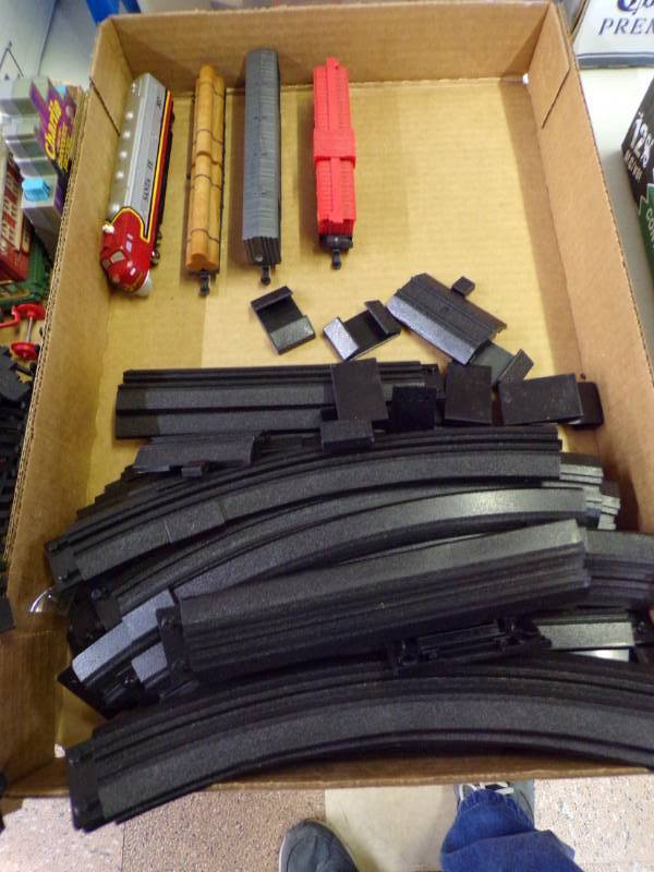 lot 6165 image: TOY TRAIN