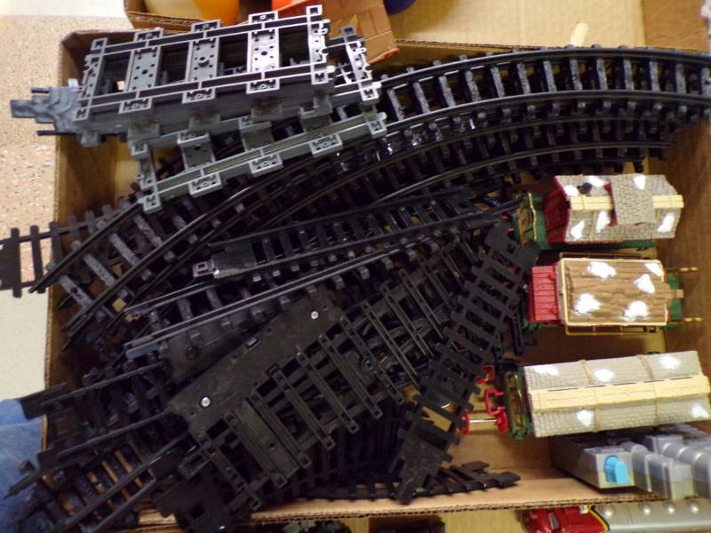 lot 6167 image: TOY TRAIN