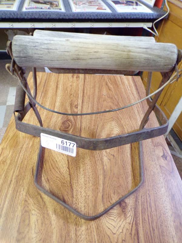 lot 6177 image: WOOD ROLLER WRINGER