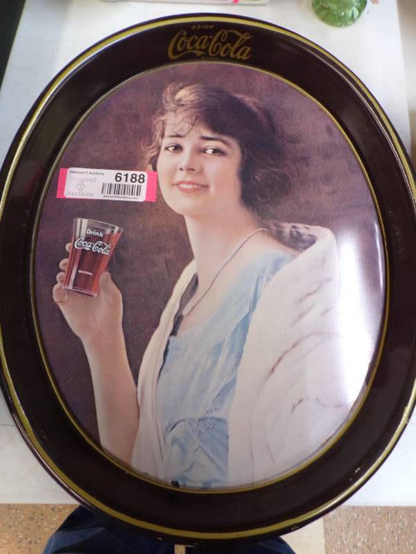 lot 6188 image: COCA COLA TRAY