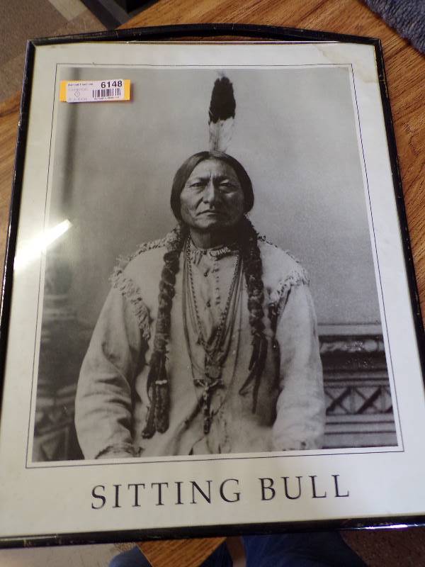 lot 6148 image: SITTING BULL PICTURE - BAD FRAME