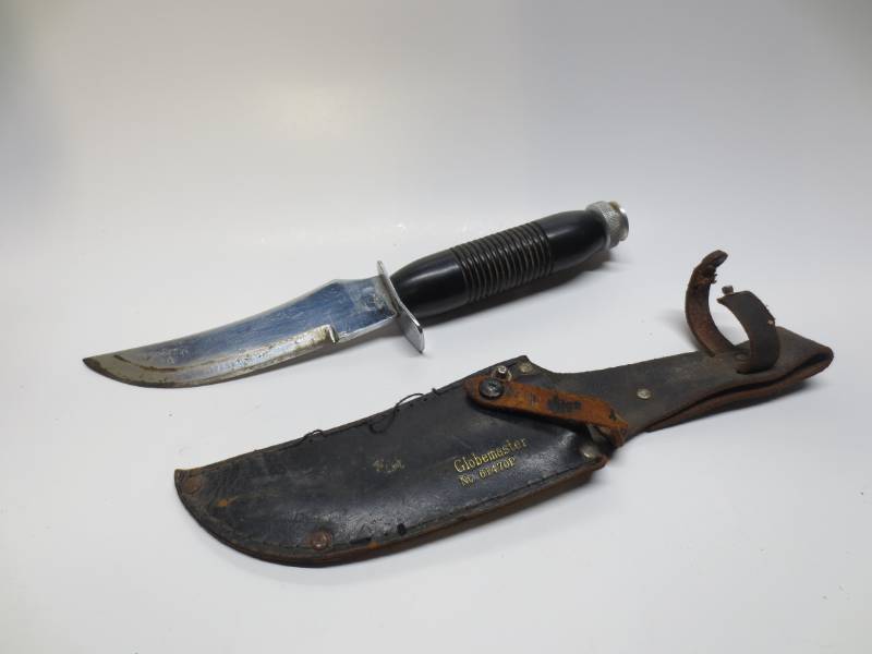 lot 1108 image: Vintage KnifeDagger