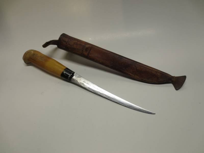 lot 1114 image: Marttiini knife