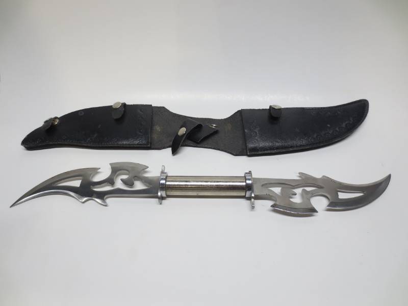 lot 1194 image: Double Sided Decorative Stainless Steel KnifeDagger