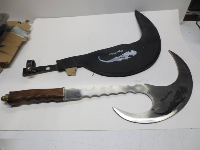 lot 1200 image: Decorative Stainless Steel Sword