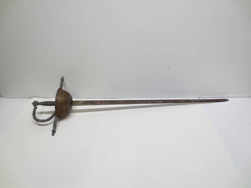 lot 1223 image: Old Sword (no markings)