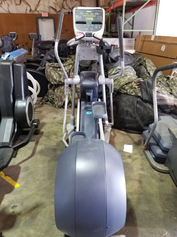 lot 3519 image: Precor EFX 835 Elliptical