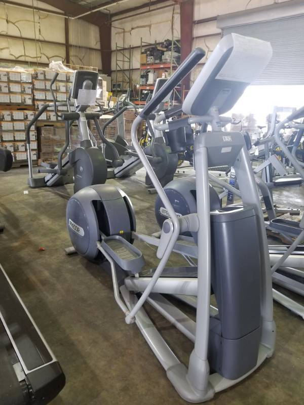 lot 3570 image: Precor EFX 576i Elliptical