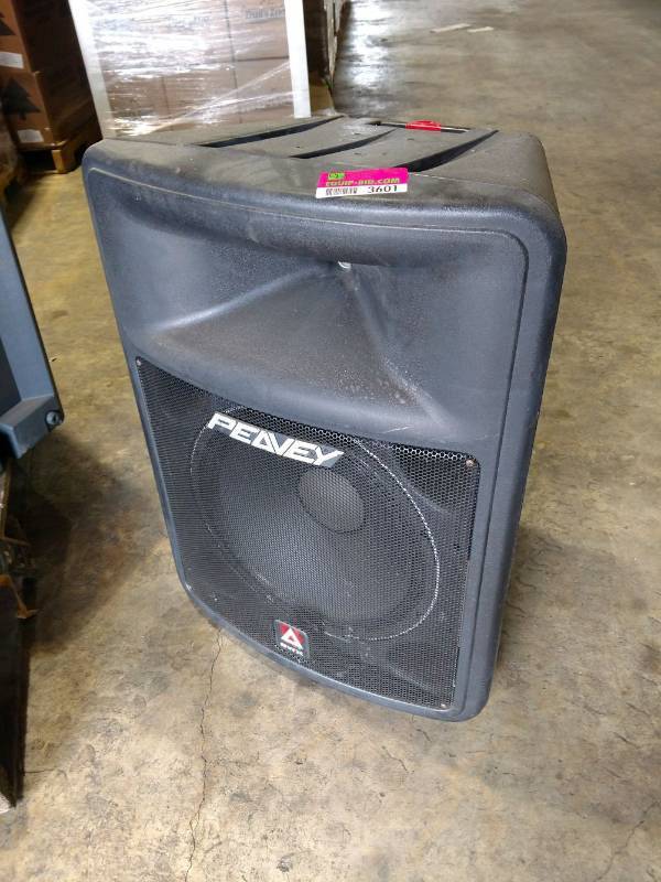 lot 3601 image: Peavey Impulse 1015 Reinforcement Speaker