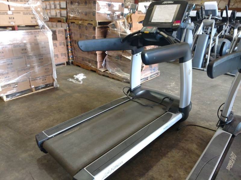 lot 3616 image: Lifetime Fitness Inspire Treadmill