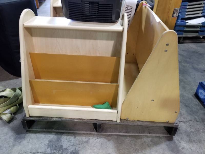 lot 4167 image: 3 Angle Book Shelves and Califone Radio