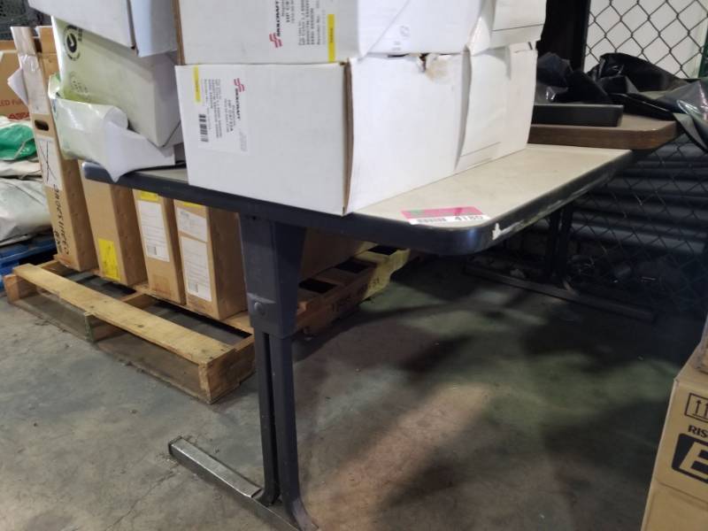 lot 4180 image: Two Commerical Tables