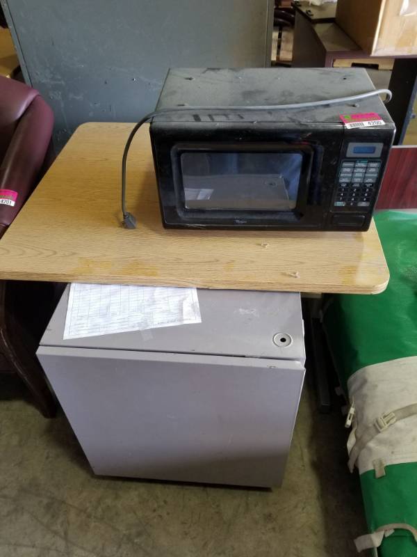 lot 4200 image: Whirlpool Microwave, Commerical Table, Rolling Metal File Cabinet