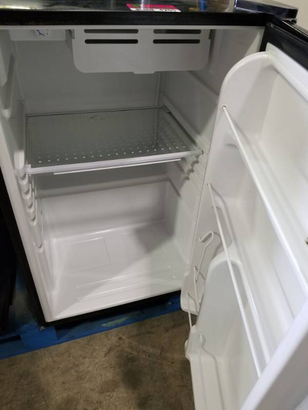 Black Decker Mini Fridge BCE46B Fort Polk MWR Spring Surplus