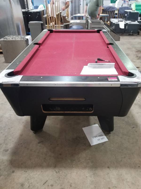 lot 4270 image: Valley Dynamo 7 Ft Pool Table