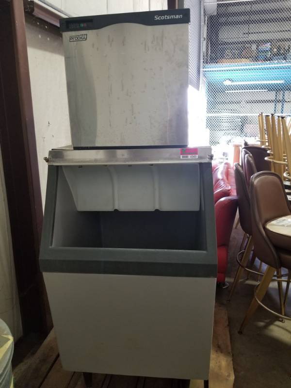 lot 4343 image: Scotsman Prodigy Ice Machine C0522MA-1B